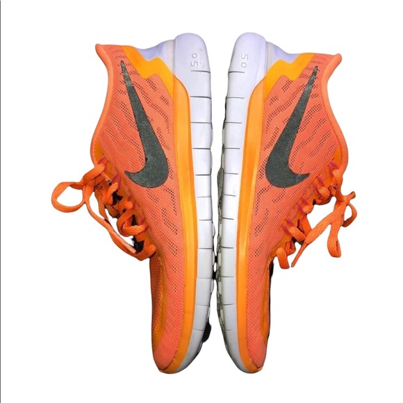 Nike Free 5.0 Running Shoe - Picture 3 of 9